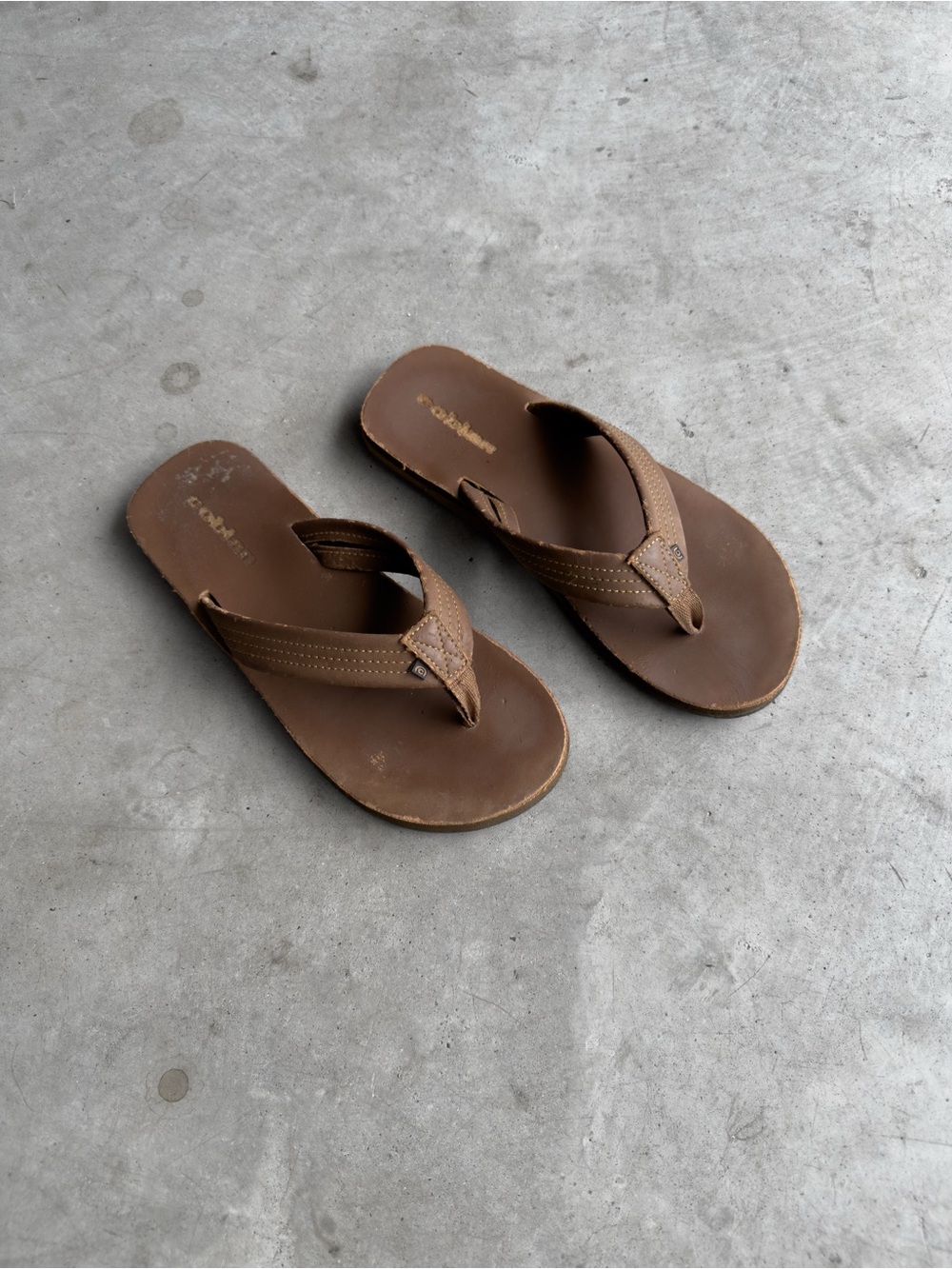 Men’s Cobian Brown Leather Flip Flops - 9